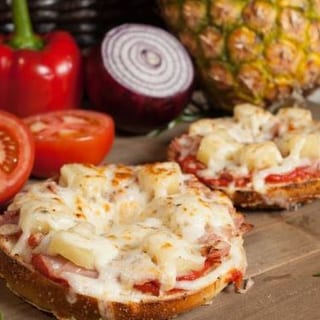 Hawaiian Pizza